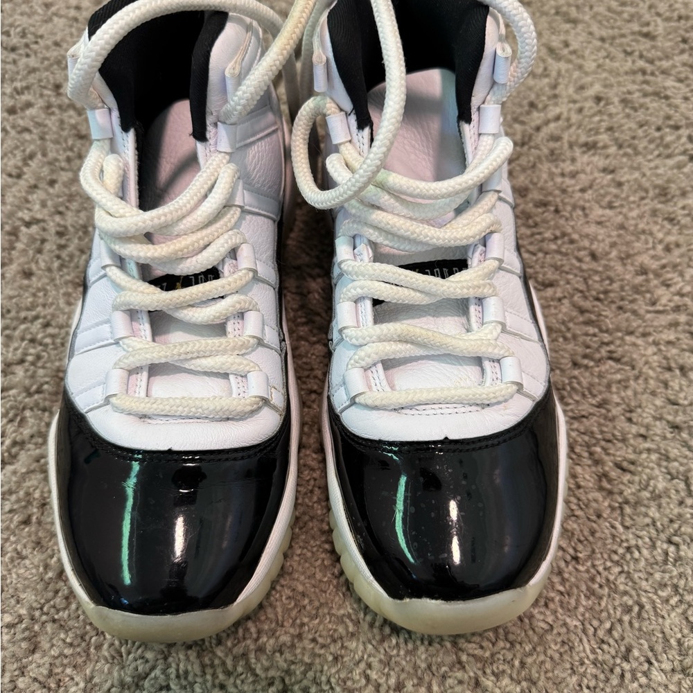 Nike Black and White High-Top Athletic Shoes